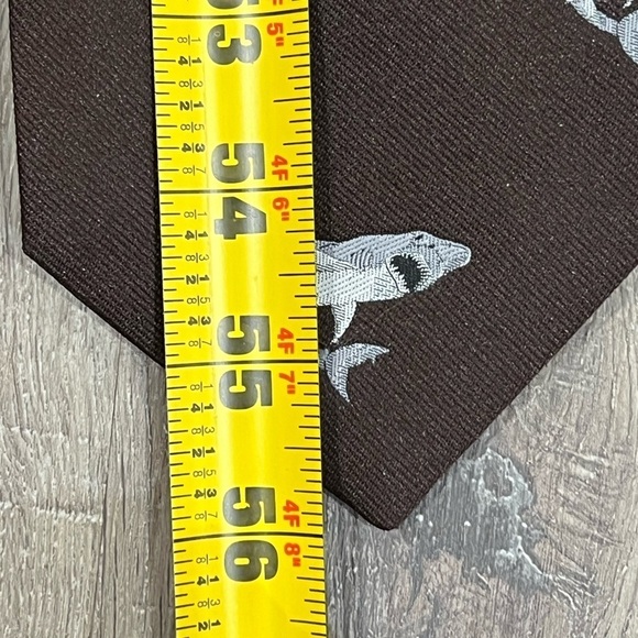 Embroidered Woven Shark Pattern Tie Burkhardt’s Cincinnati OH Designer Brown EUC - Picture 11 of 13